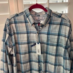 Men’s Southern Tide Long Sleeve Button up Shirt. Size L